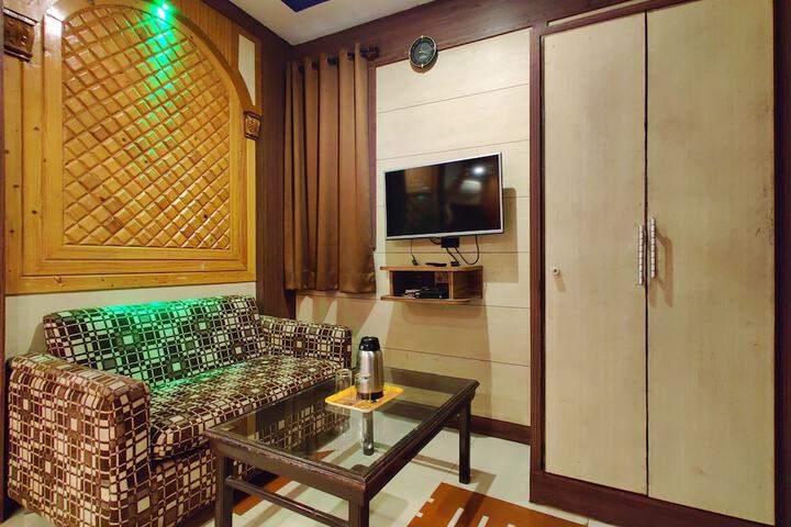 Room 30 of 125