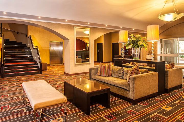 Hotel Interior 7 of 60