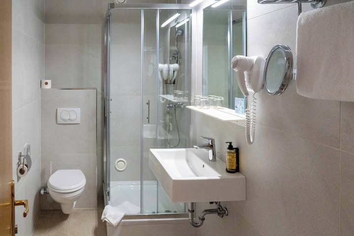 Clean Restrooms