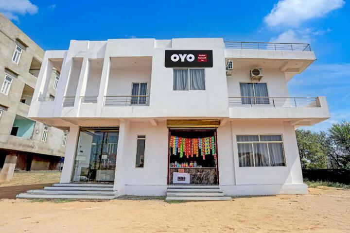 Hotel O Kailash In