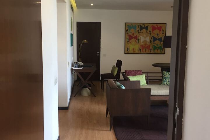 Room 16 of 86