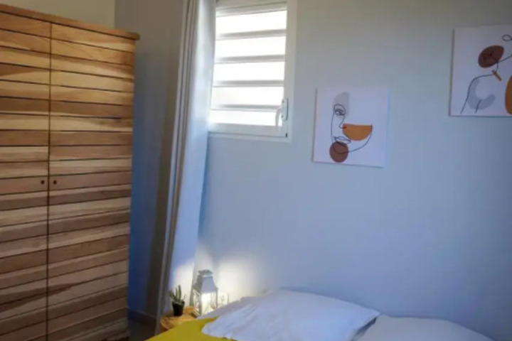 Room 4 of 21