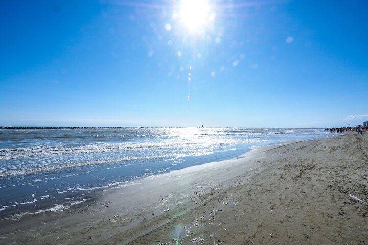 Beach 76 of 111