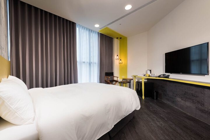 Room 26 of 50