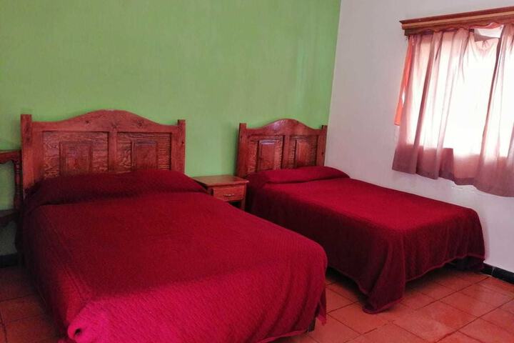 Room 6 of 15