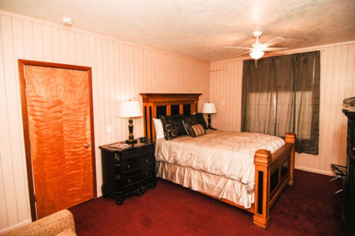 Room 8 of 45