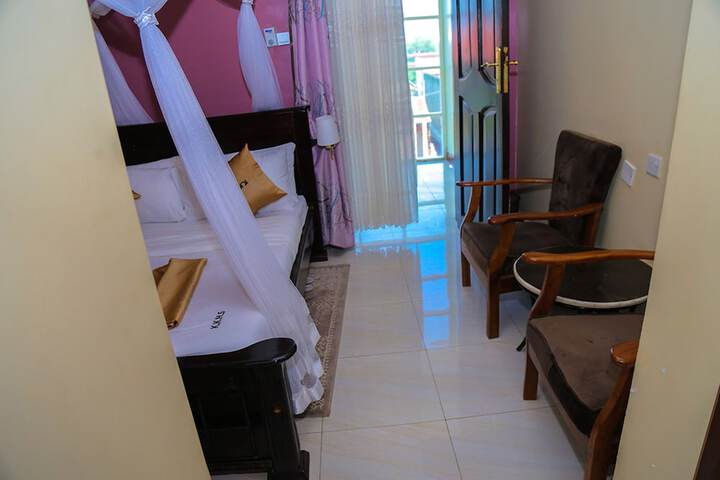 Room 7 of 21
