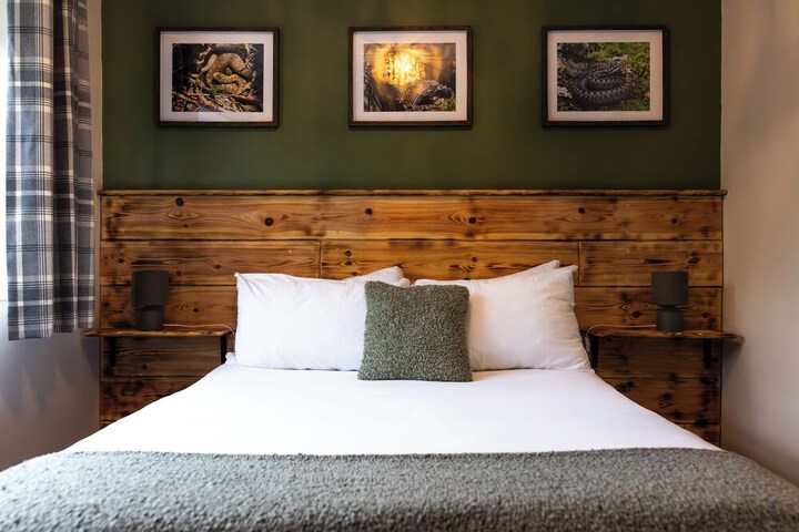 Room 8 of 29