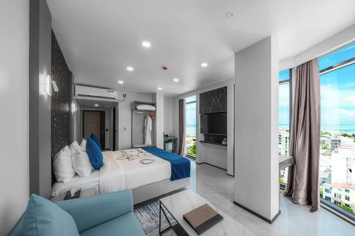 Room 20 of 43