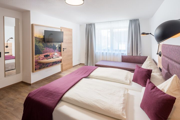 Room 21 of 65