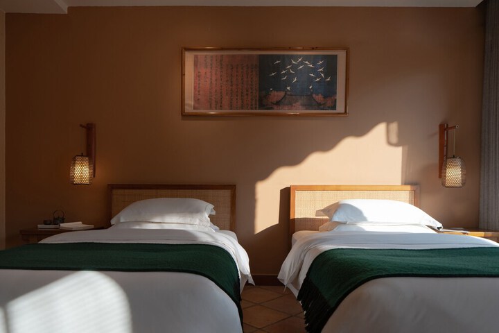 Room 28 of 111