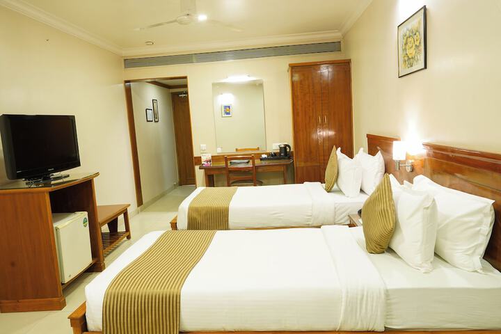 Room 9 of 64