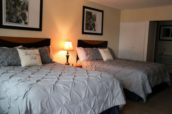 Room 14 of 38