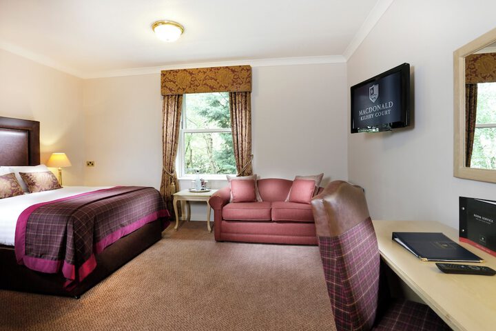 Room 15 of 51