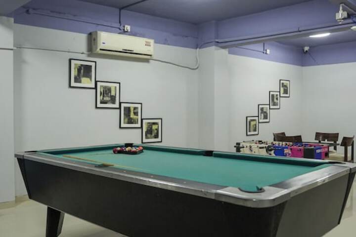 Room 66 of 83