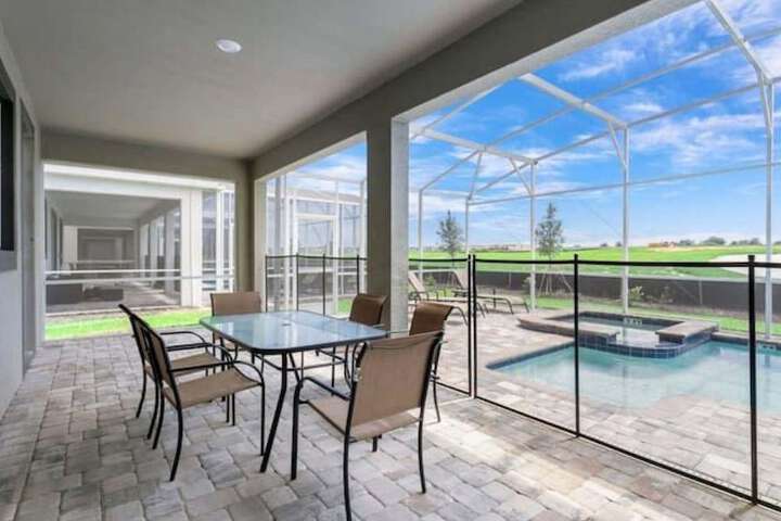 Terrace/Patio 36 of 49