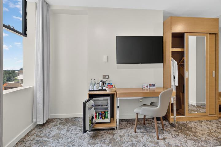 Room 48 of 149