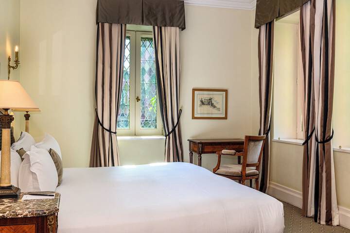 Room 14 of 181
