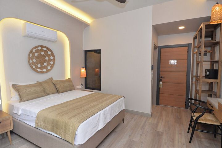 Room 18 of 54