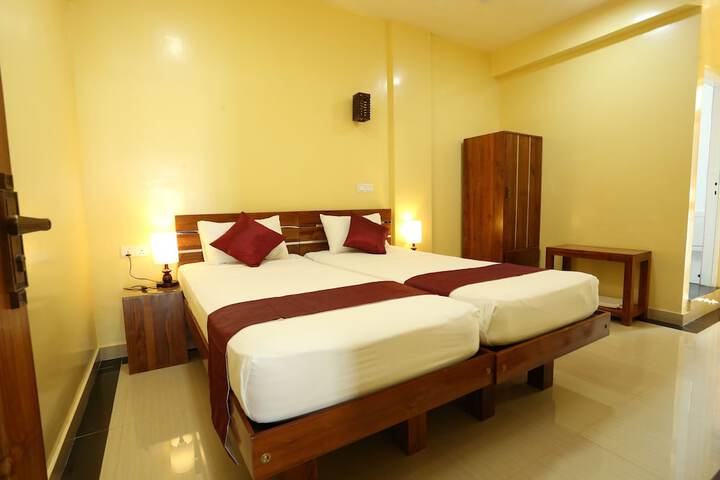 Room 12 of 44