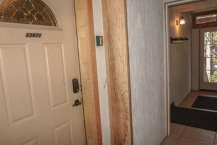 Room 18 of 22