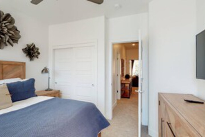 Room 51 of 63