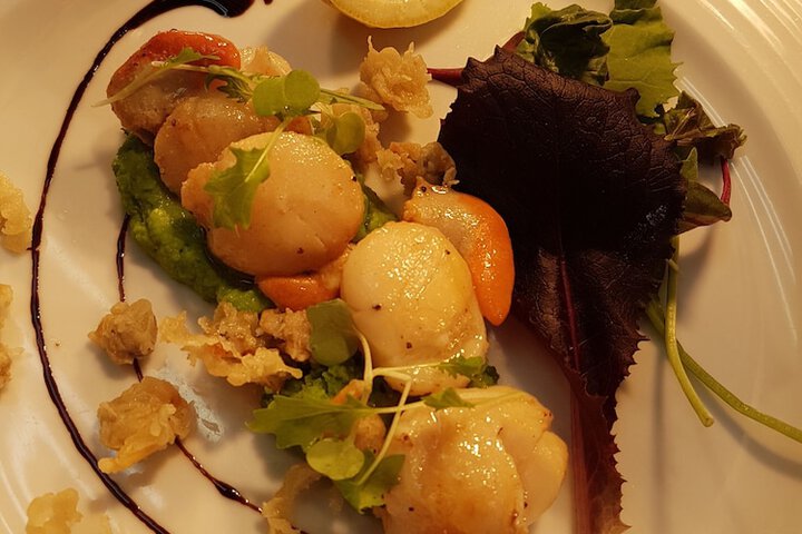 Dining 54 of 75