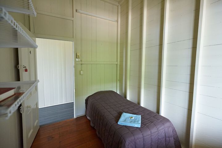 Room 2 of 30