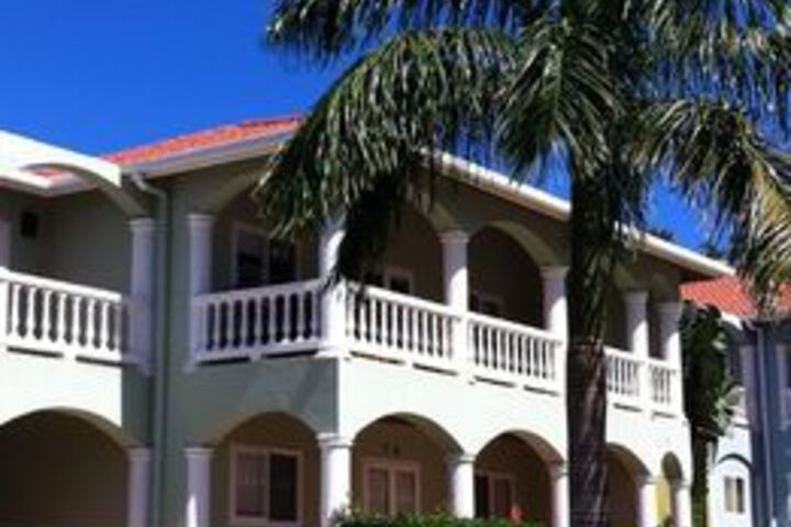 Hotel 8 of 16