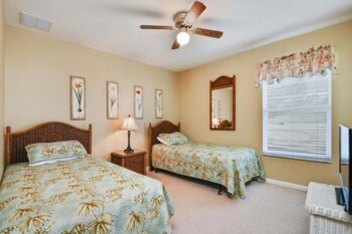 Room 135 of 153