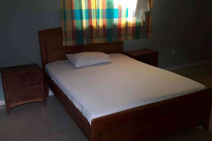 Room 2 of 20