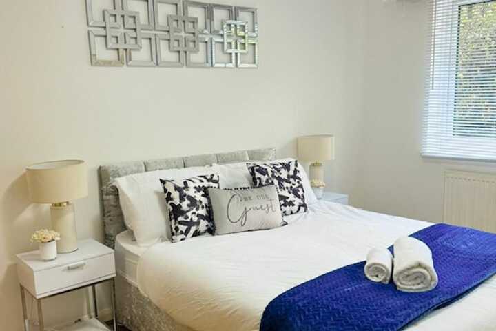 Room 3 of 15