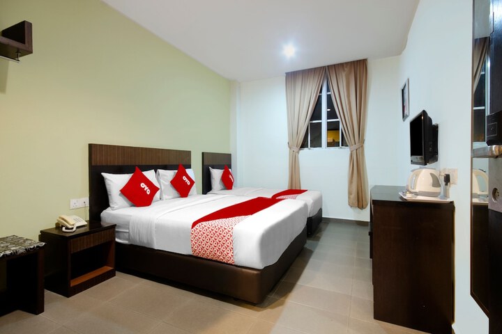 Room 21 of 25