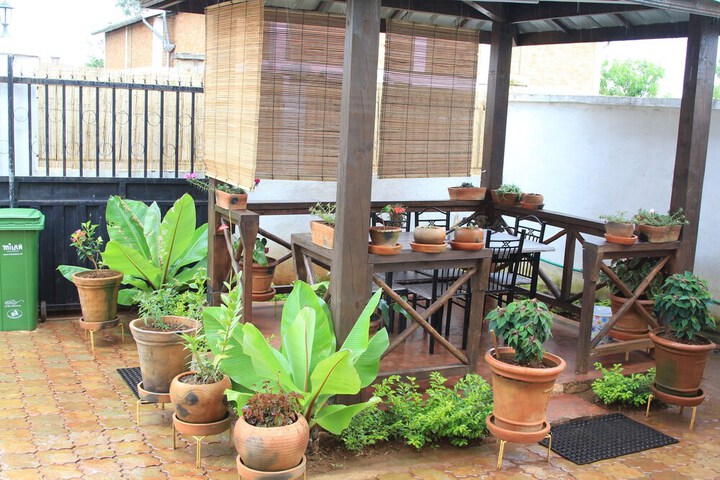 Terrace/Patio 5 of 8