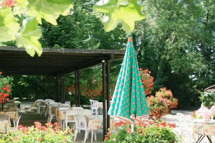 Terrace/Patio 59 of 64