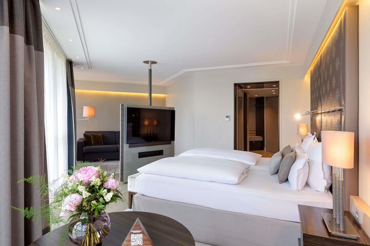 Room 54 of 159