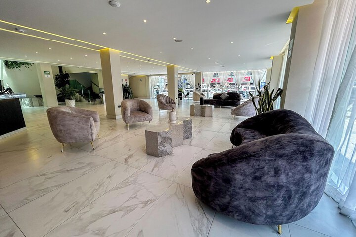 Hotel Interior 15 of 91