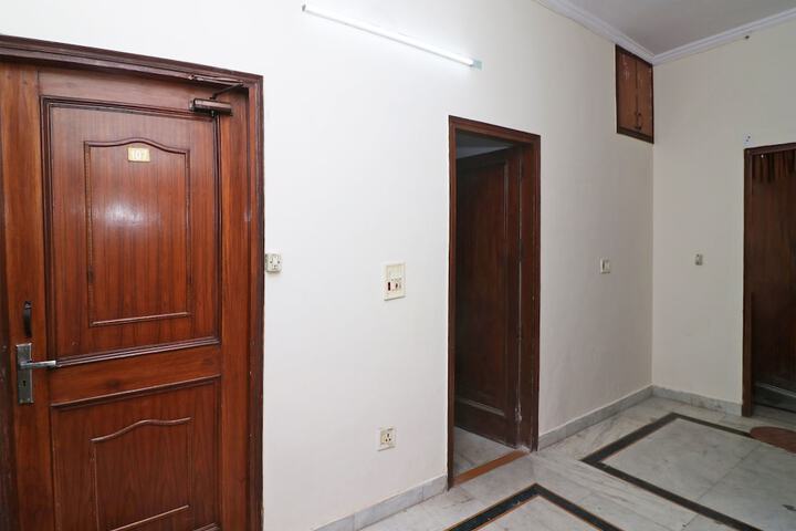 Hotel Interior 2 of 25