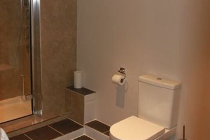 Room 3 of 15