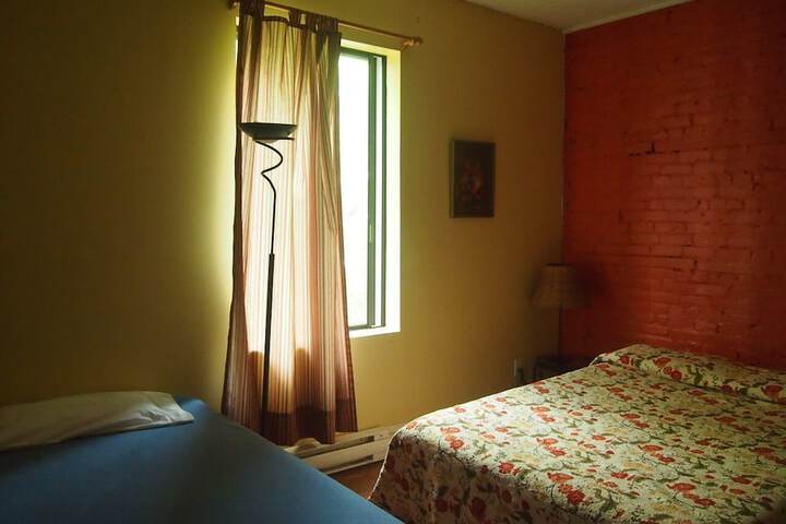 Room 19 of 39