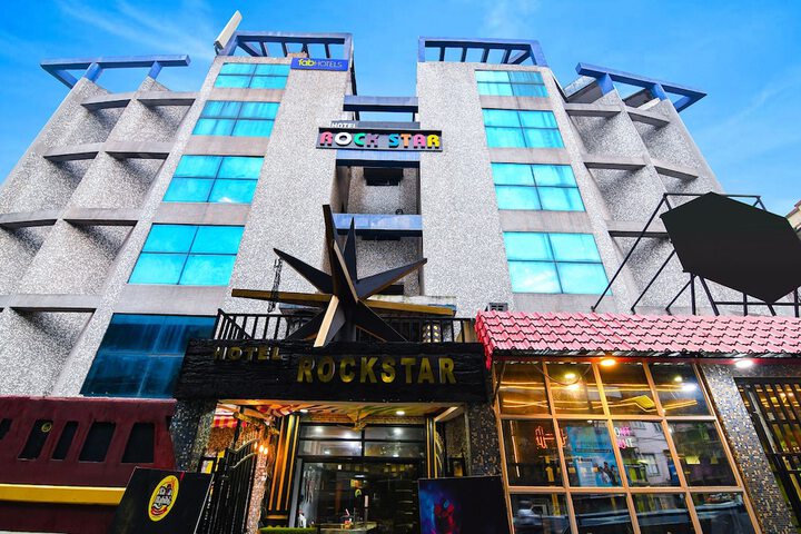 FabHotel Prime Rockstar