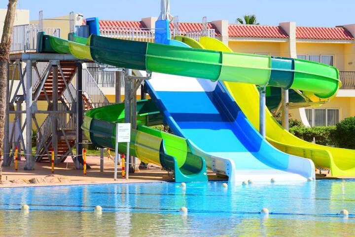 Pool 134 of 199
