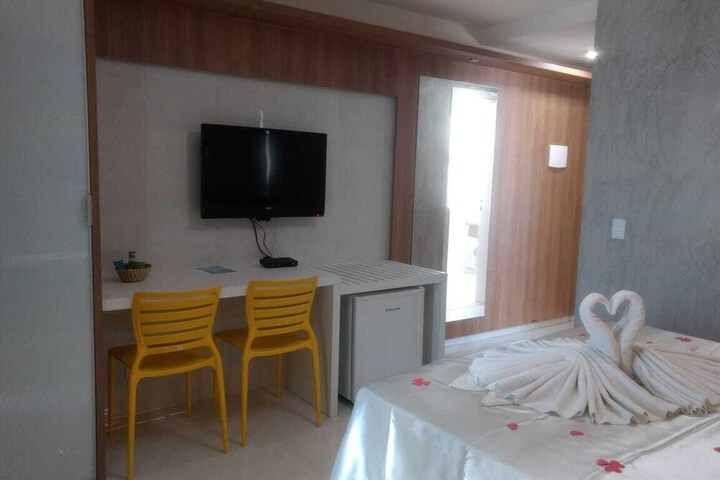 Room 3 of 39