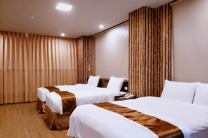 Room 35 of 65