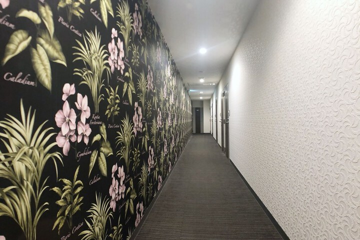 Ballroom/Hall 11 of 14