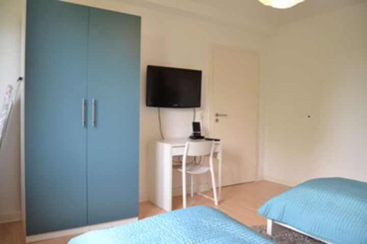 Room 81 of 177