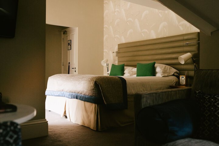 Room 26 of 39