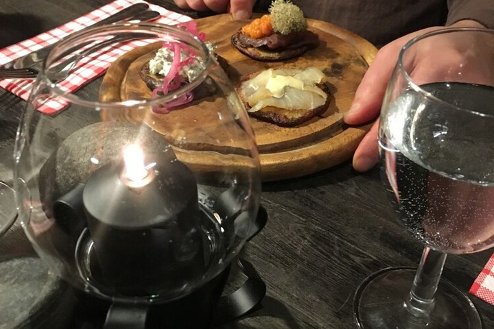 Dining 53 of 72