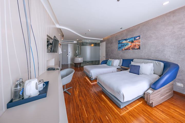 Room 56 of 148