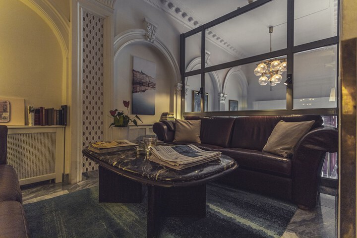 Lobby Photos